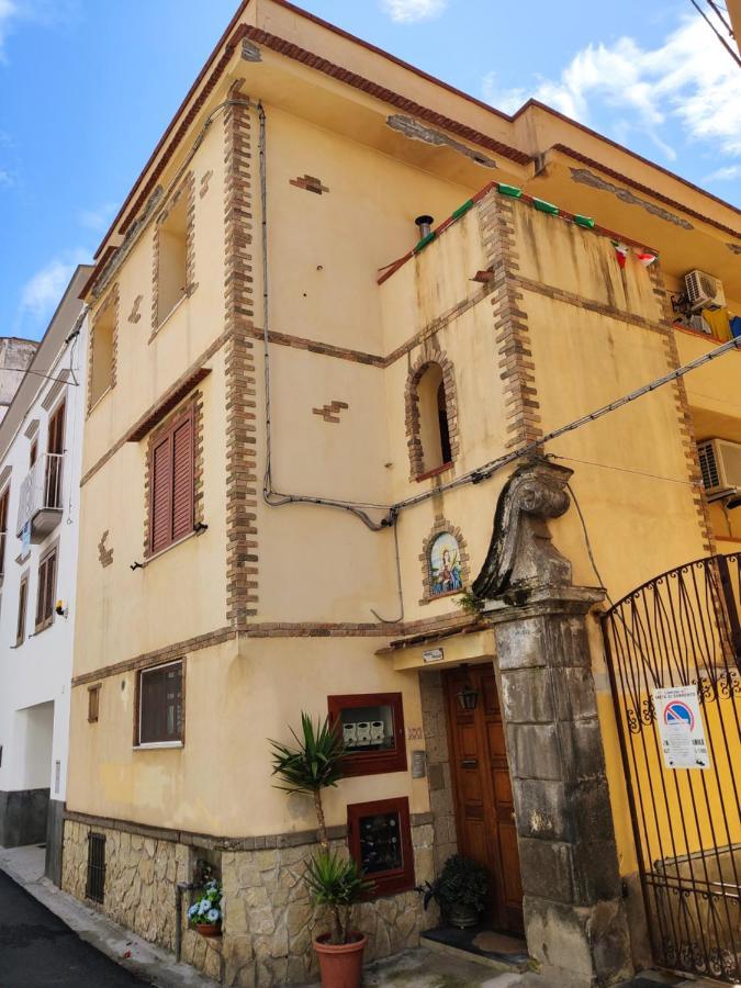 B&B Mediterranea Meta Exterior photo